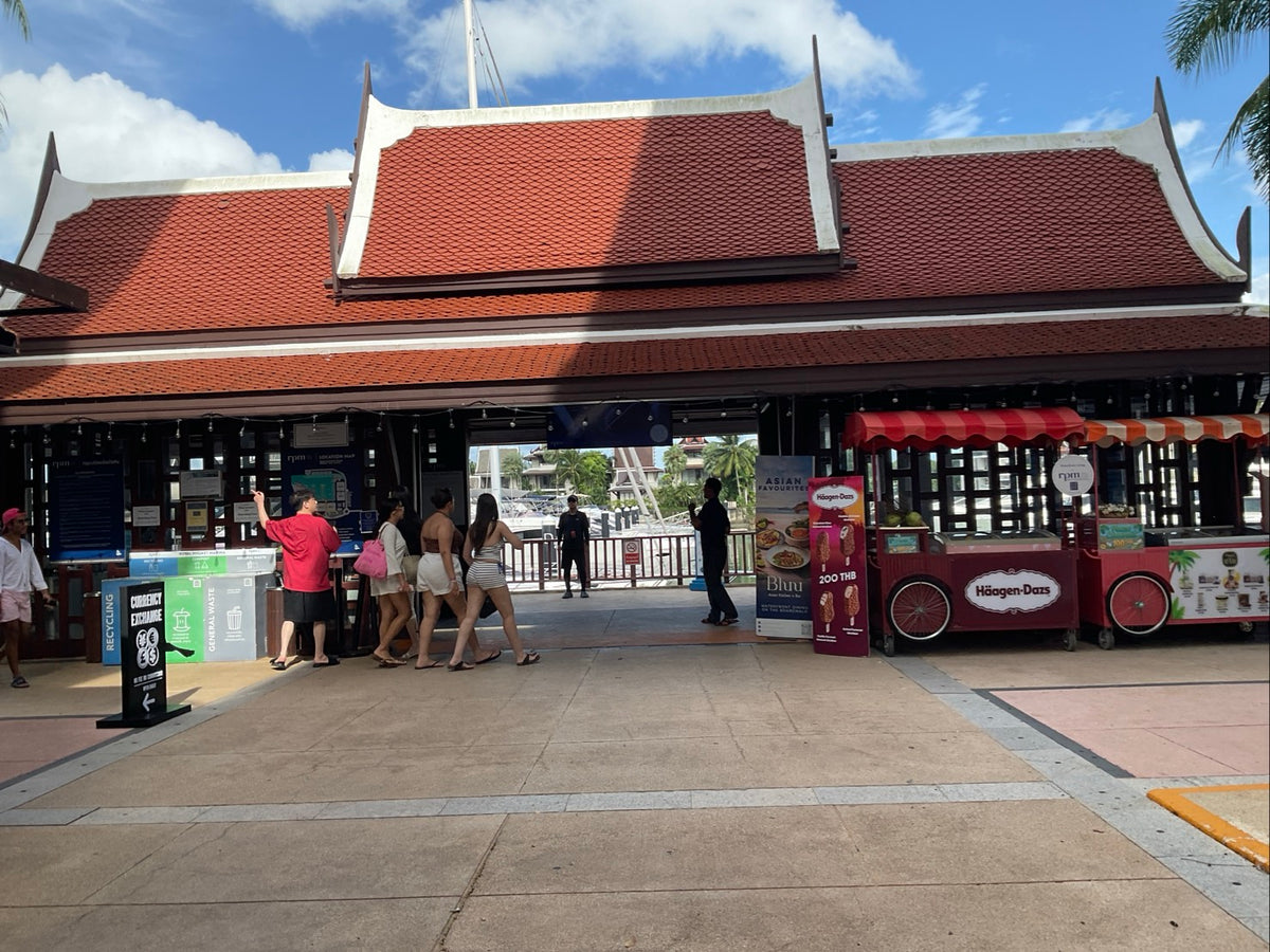 PH PHI -MAYA BAY- KHAI ISLAND ( PREMIUM SERVICE) THE ROYAL MARINA PIER